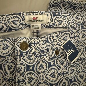 Vineyard Vines Blue and White Patterned Pants